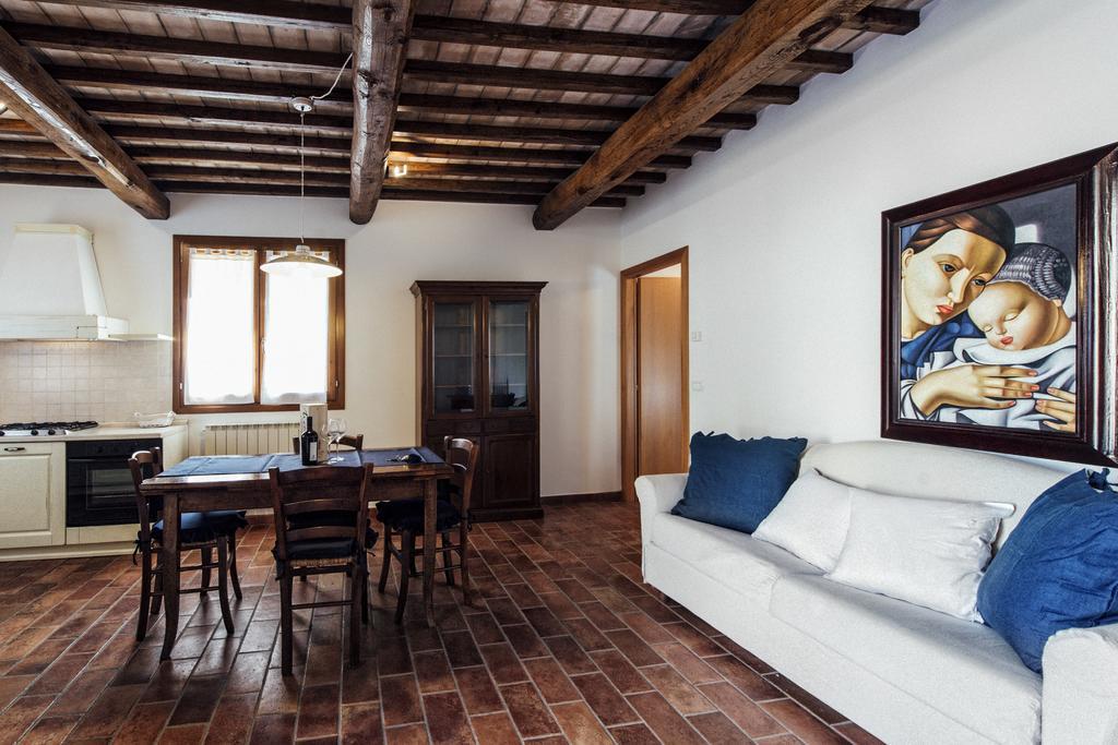 Borgo Del Faggio Apartment Montepulciano Luaran gambar